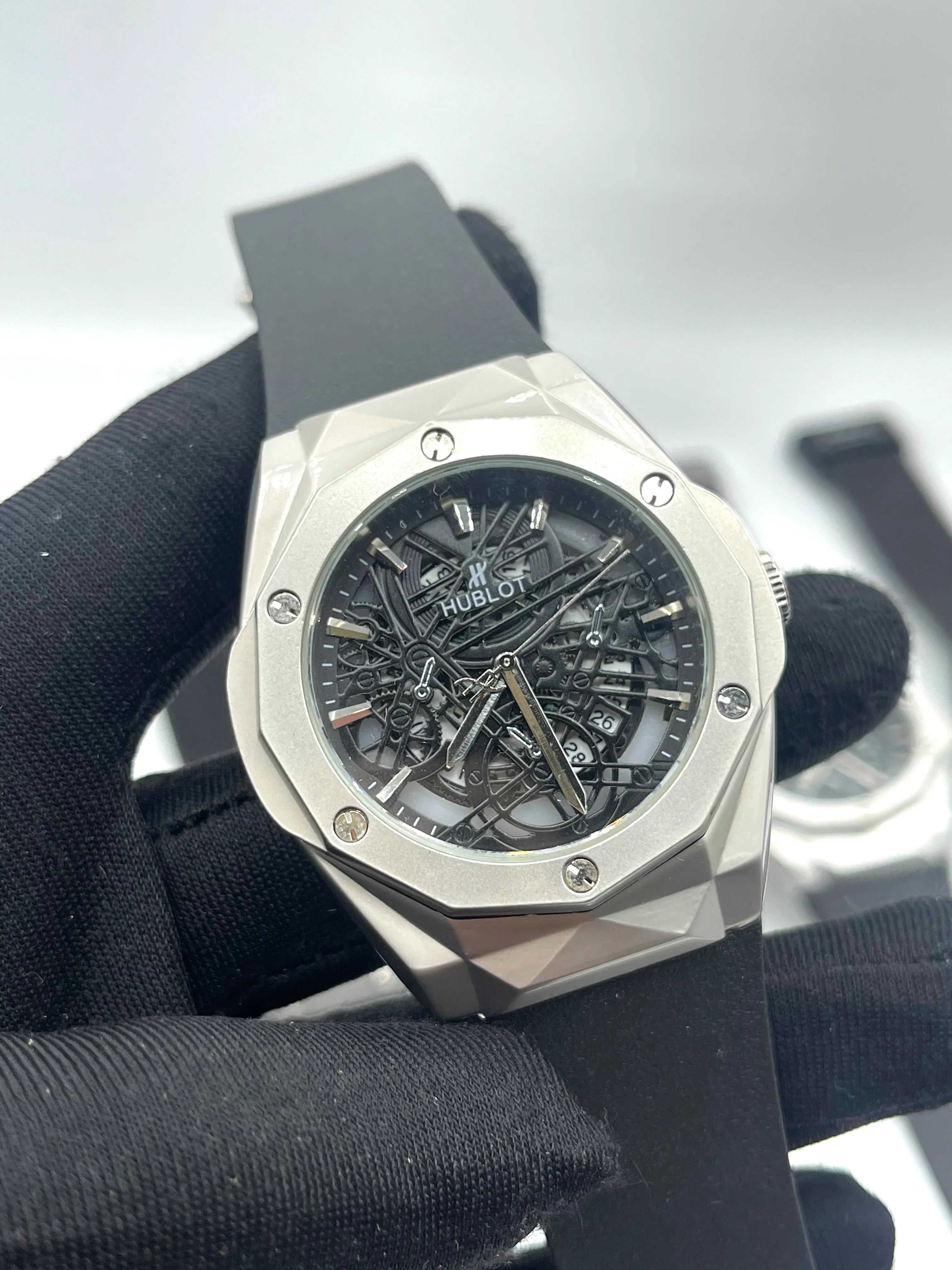HUB Diamond Cut - Silver Black